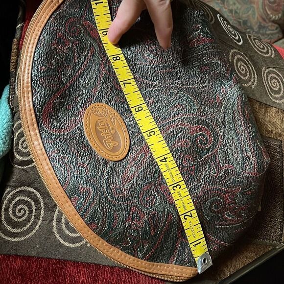 Vintage 1980’s Paisley vinyl makeup bag. - Picture 6 of 6